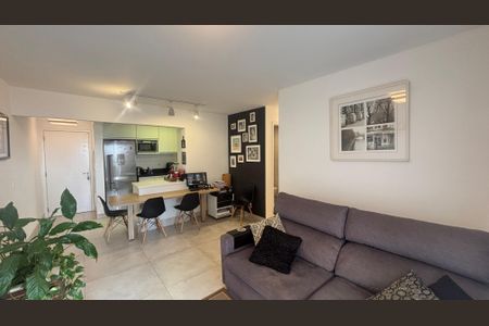 Sala de apartamento à venda com 2 quartos, 78m² em Campestre, Santo André