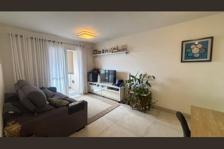 Sala de apartamento à venda com 2 quartos, 78m² em Campestre, Santo André