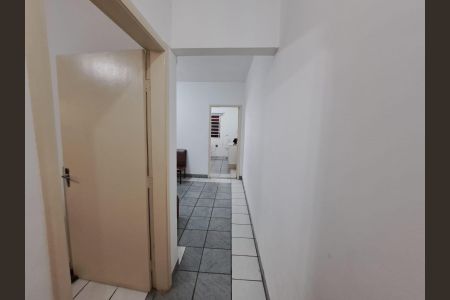 Corredor de casa à venda com 2 quartos, 110m² em Quitaúna, Osasco