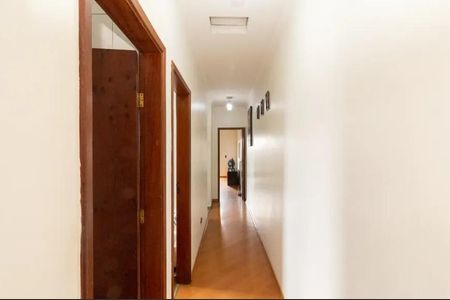 Corredor de casa à venda com 3 quartos, 230m² em Jardim Sao Jose, São Paulo