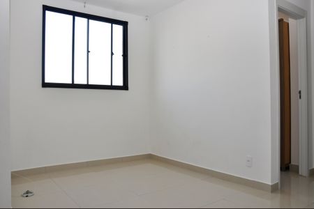 Sala de apartamento para alugar com 2 quartos, 38m² em Vila Marina, São Paulo