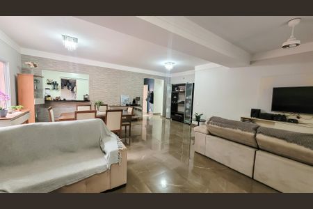 Sala de casa de condomínio à venda com 4 quartos, 178m² em Barão Geraldo, Campinas