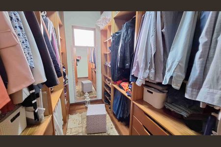 Casa à venda com 4 quartos, 150m² em Vila Germinal, São Paulo