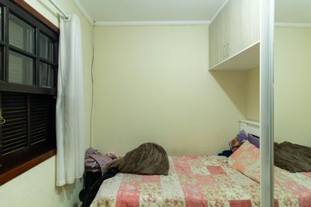 Quarto 2 de casa à venda com 3 quartos, 122m² em Parque Cruzeiro do Sul, São Paulo