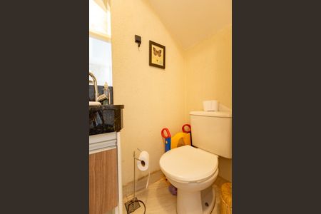 Lavabo de casa à venda com 3 quartos, 86m² em Vila Isa, São Paulo