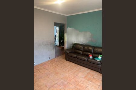 Casa à venda com 3 quartos, 85m² em Jardim Maria Estela, São Paulo