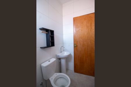 Banheiro de kitnet/studio para alugar com 1 quarto, 36m² em Jardim do Sol, Sorocaba