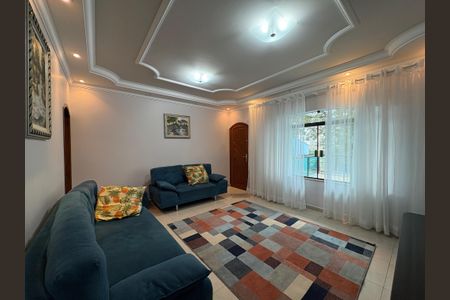 Sala de casa à venda com 3 quartos, 260m² em Vila Guaraciaba, Santo André