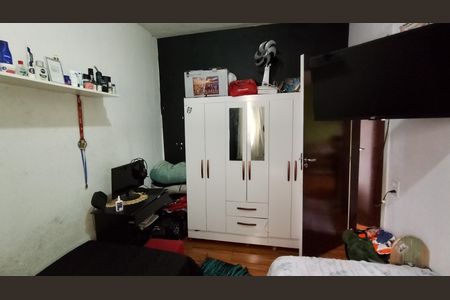 Quarto 2 de apartamento para alugar com 2 quartos, 50m² em Parque Santa Rosa, Suzano
