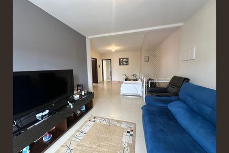 Sala de casa à venda com 4 quartos, 360m² em Vila Pindorama, Barueri