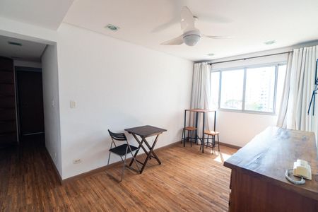 Sala de apartamento para alugar com 2 quartos, 120m² em Vila Guarani, São Paulo