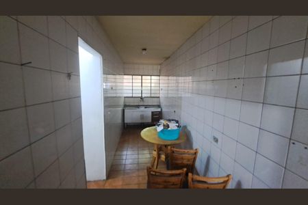Cozinha de casa à venda com 3 quartos, 100m² em Vila Dalva, São Paulo