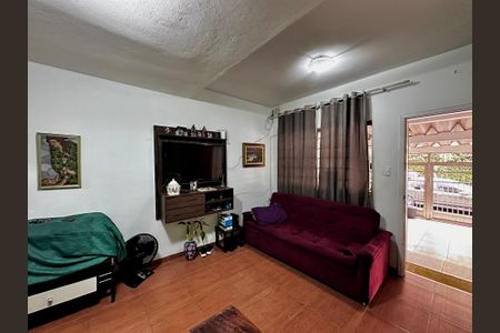 Sala de casa para alugar com 2 quartos, 81m² em Vila Cordeiro, São Paulo