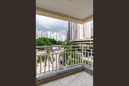 Varanda Sala de apartamento para alugar com 2 quartos, 62m² em Vila Andrade, São Paulo