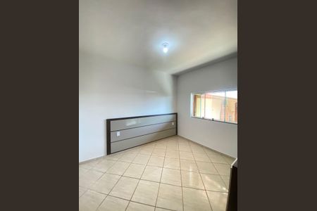 Quarto de casa à venda com 3 quartos, 90m² em Jardim Imperial, Lagoa Santa