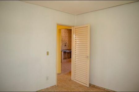 Quarto 1 de casa para alugar com 2 quartos, 70m² em Setor Sul, Goiânia