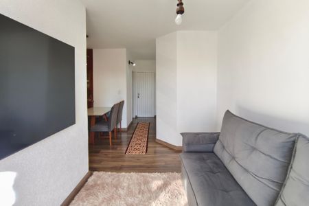 Sala de Estar de apartamento à venda com 3 quartos, 70m² em Jardim dos Oliveiras, Campinas