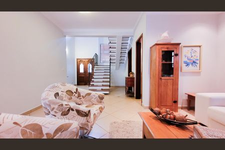 Sala de casa de condomínio à venda com 3 quartos, 250m² em Chácara São Rafael, Campinas