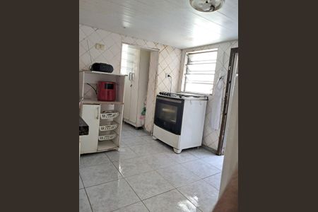 Cozinha de casa para alugar com 1 quarto, 80m² em Santa Teresinha, São Paulo