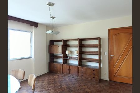 Sala de apartamento à venda com 2 quartos, 120m² em Cerqueira César, São Paulo