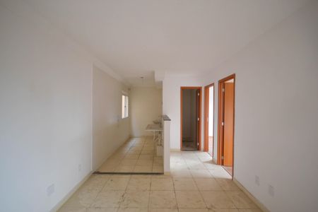 Sala de apartamento para alugar com 2 quartos, 42m² em Santa Amélia, Belford Roxo
