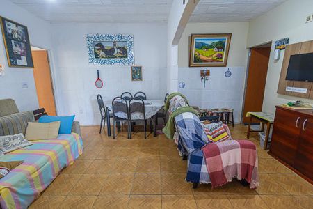Sala de casa à venda com 4 quartos, 250m² em São Francisco, Belo Horizonte