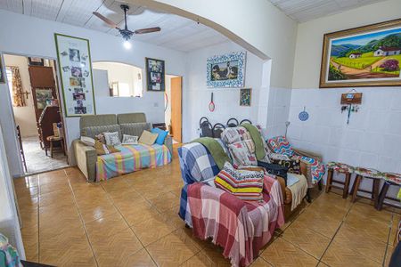 Sala de casa à venda com 4 quartos, 250m² em São Francisco, Belo Horizonte