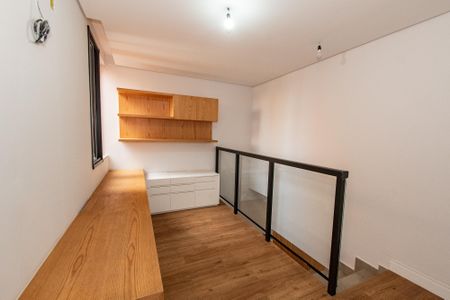 Escritório de casa para alugar com 3 quartos, 220m² em Liberdade, São Paulo