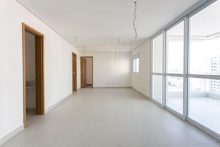 Sala de apartamento para alugar com 3 quartos, 81m² em Cidade Mãe do Céu, São Paulo