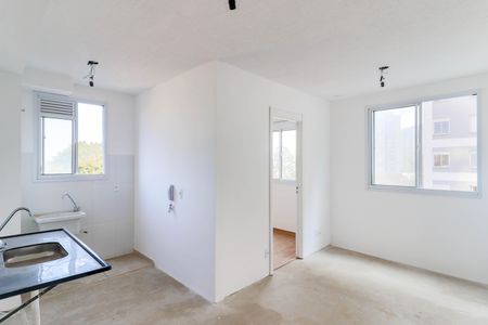 Sala de apartamento para alugar com 2 quartos, 34m² em Santo Amaro, São Paulo