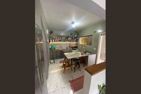 Casa à venda com 3 quartos, 130m² em Jardim Maraba(Zona Sul), São Paulo
