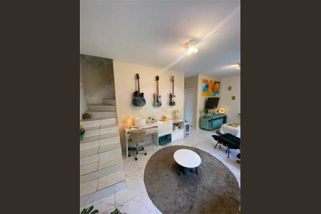 Casa à venda com 3 quartos, 130m² em Jardim Maraba(Zona Sul), São Paulo