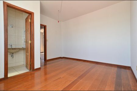 Suite de apartamento à venda com 2 quartos, 68m² em Fernão Dias, Belo Horizonte