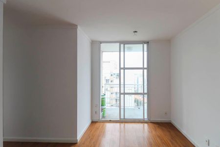 Sala de apartamento à venda com 3 quartos, 64m² em Jardim Guairaca, São Paulo