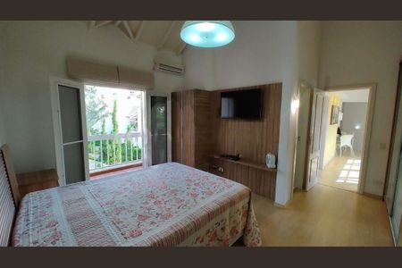 Casa à venda com 4 quartos, 212m² em Parque Alves de Lima, São Paulo