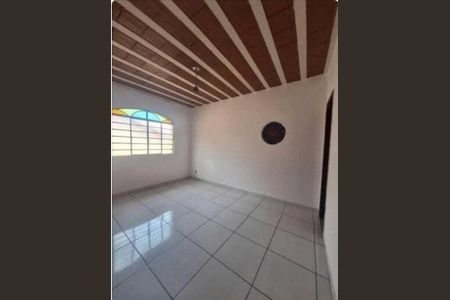 Casa para alugar com 2 quartos, 62m² em Tirol, Contagem