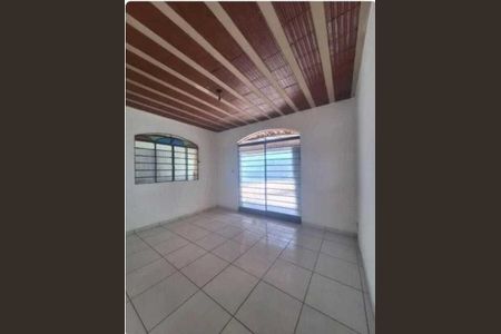 Casa para alugar com 2 quartos, 62m² em Tirol, Contagem