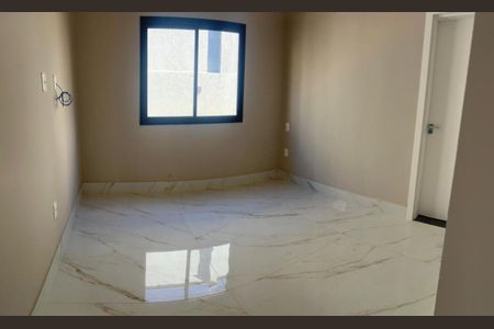 Casa para alugar com 2 quartos, 150m² em Estoril, Belo Horizonte