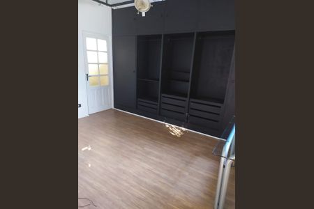 Quarto de casa para alugar com 2 quartos, 330m² em Vila Monte Alegre, São Paulo