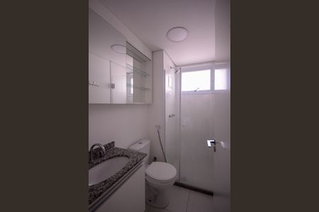 Banheiro de kitnet/studio à venda com 1 quarto, 35m² em Aclimação, São Paulo