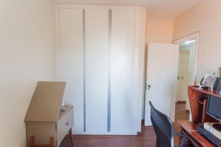 Quarto 1 de apartamento à venda com 3 quartos, 115m² em Vila Paris, Belo Horizonte