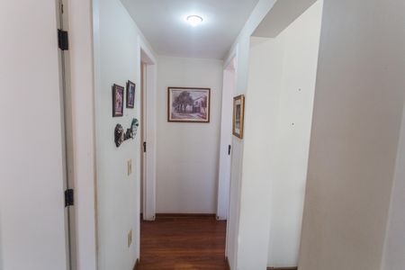 Corredor de apartamento à venda com 3 quartos, 115m² em Vila Paris, Belo Horizonte