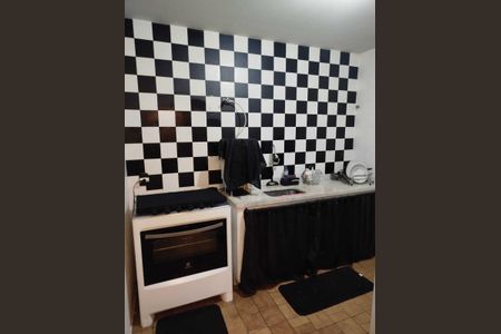 Cozinha de apartamento para alugar com 2 quartos, 92m² em Califórnia, Nova Iguaçu