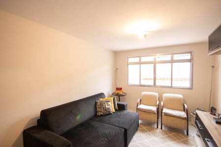 Sala de casa à venda com 3 quartos, 170m² em Vila Gustavo, São Paulo