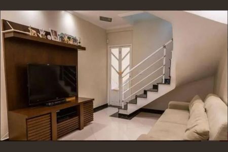 Foto 02 de casa à venda com 3 quartos, 160m² em Vila Constanca, São Paulo