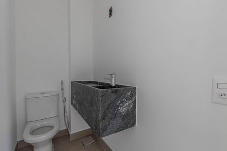 Lavabo da Sala de apartamento à venda com 4 quartos, 142m² em Vale do Sereno, Nova Lima