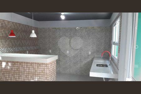 Casa à venda com 3 quartos, 215m² em Jardim Marambaia, Jundiaí