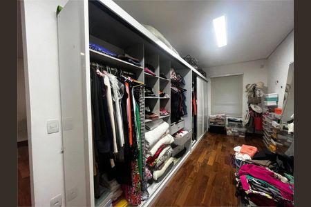 Casa à venda com 3 quartos, 479m² em Jardim Caxambu, Jundiaí