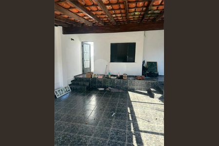 Casa à venda com 4 quartos, 200m² em Jardim Florestal, Jundiaí