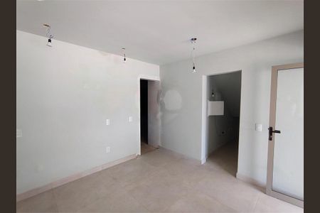 Casa à venda com 4 quartos, 266m² em Gramadão, Jundiaí